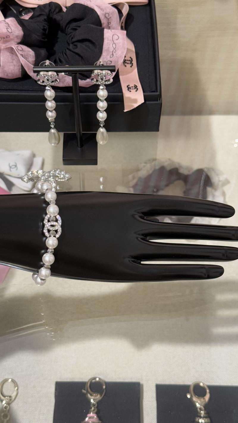 Chanel Bracelet YCB92202