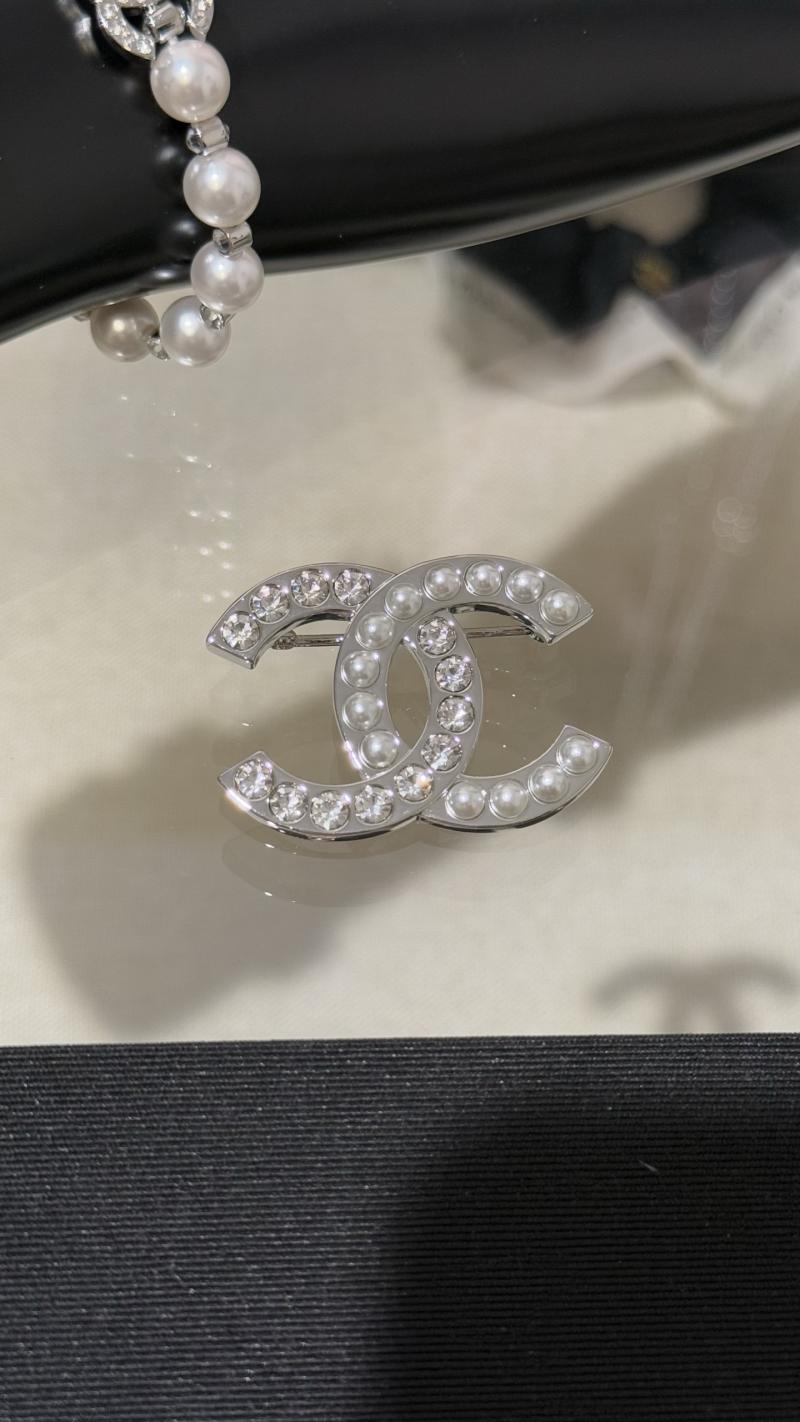 Chanel Brooch YCB92203