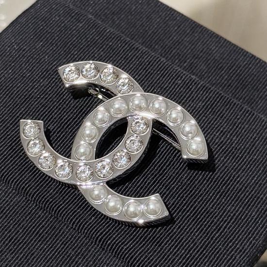 Chanel Brooch YCB92203