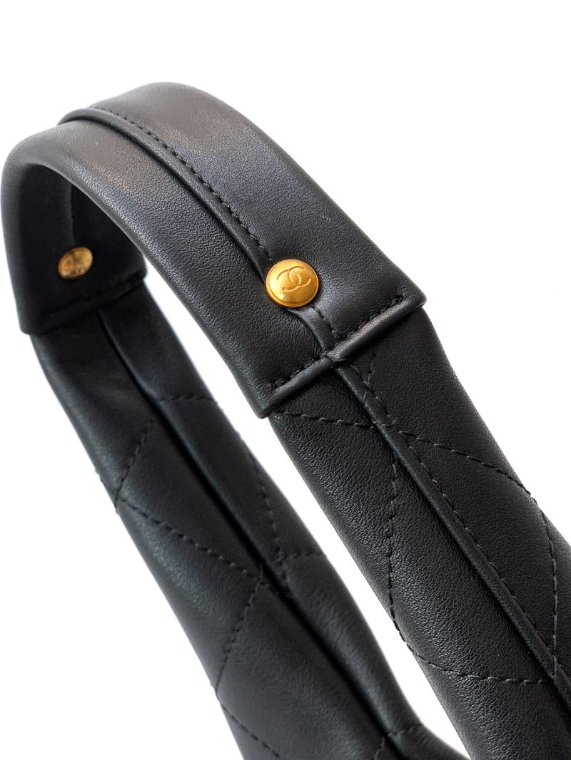 Chanel Calfskin Large Hobo Bag Black AS5967