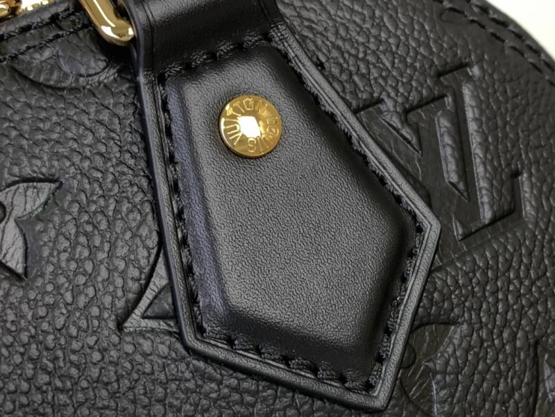 Louis Vuitton Alma BB Black M26409