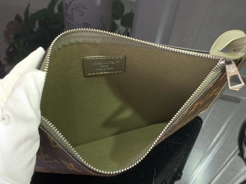 Louis Vuitton Carryall Vibe MM Dark Kaki M14268