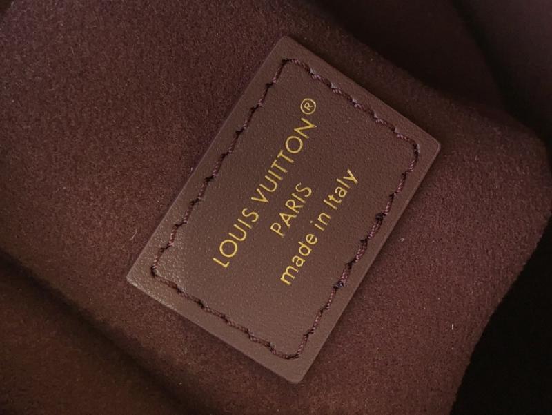 Louis Vuitton Side Trunk MM Wine Red M25669
