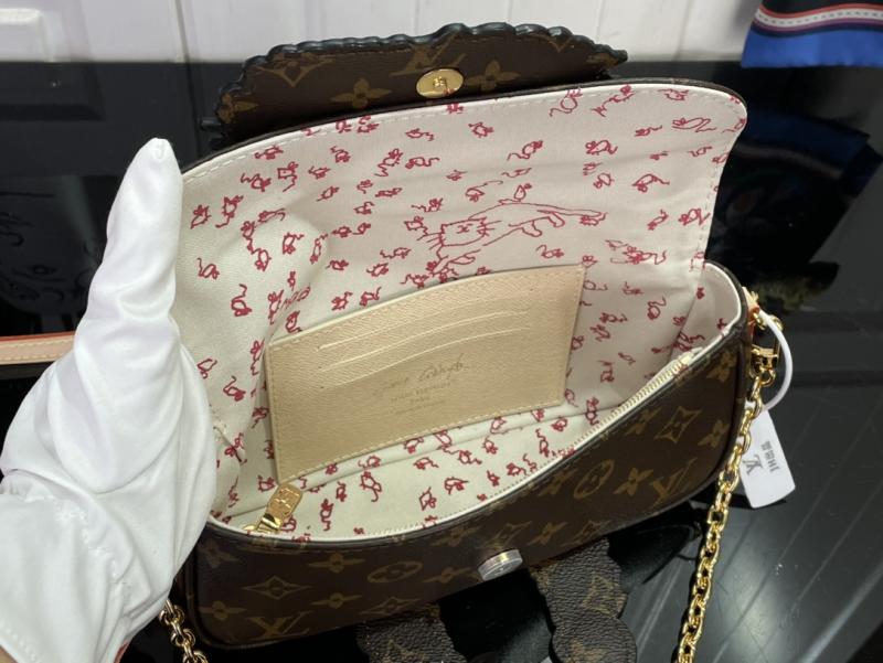 Louis Vuitton Wallet On Chain Ivy M15148