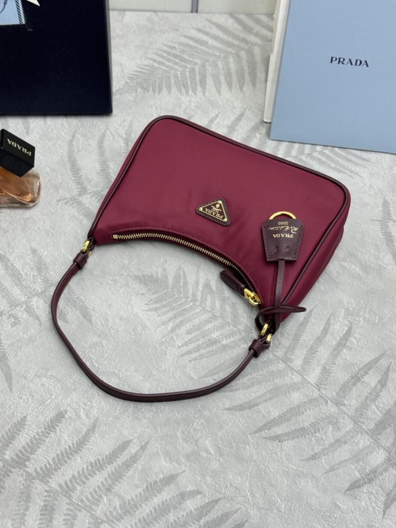 Prada Re-Edition 2005 mini bag Burgundy 1N204M