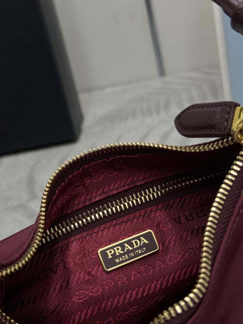 Prada Re-Edition 2005 mini bag Burgundy 1N204M