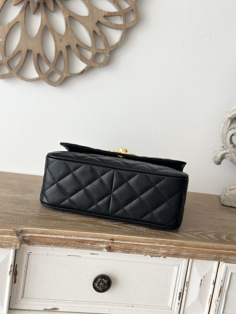 Vintage Chanel Calfskin Flap Bag Black A2218