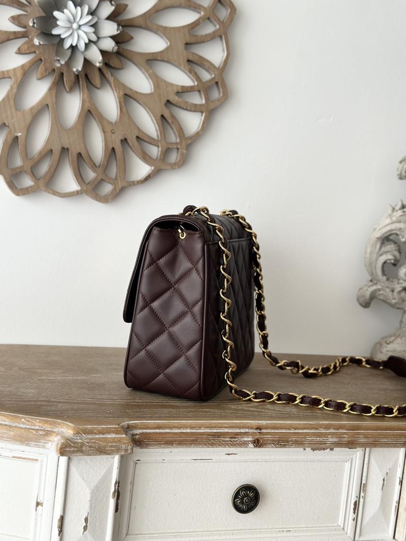 Vintage Chanel Lambskin Flap Bag Burgundy A2218
