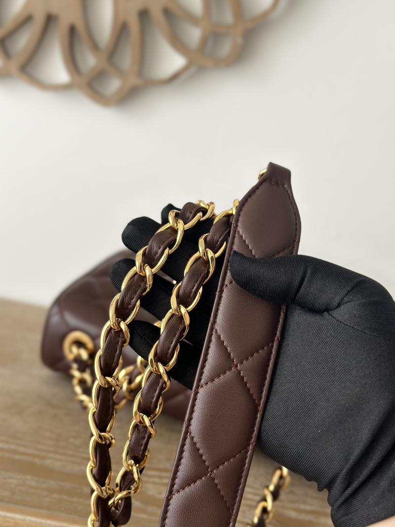 Vintage Chanel Lambskin Flap Bag Burgundy A2218