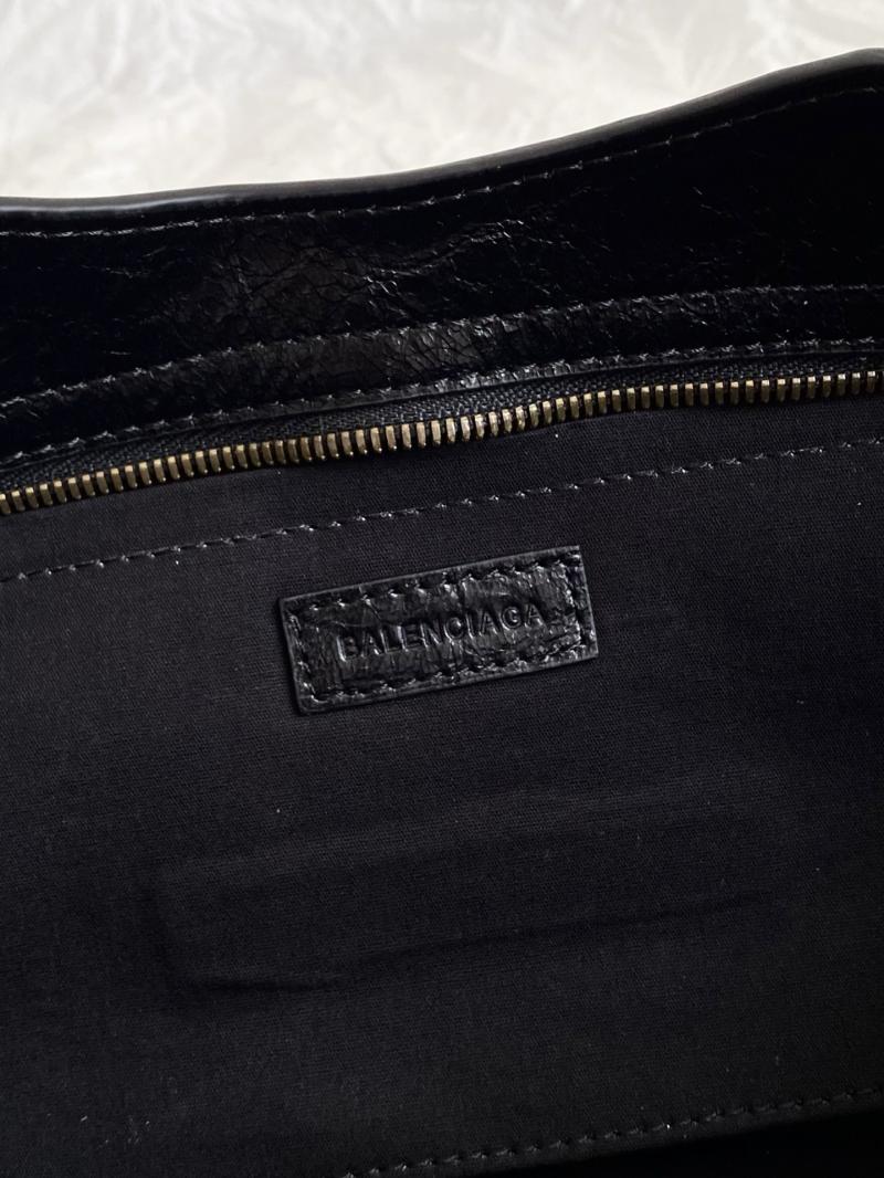 Balenciaga East-west Le City Bag Black 845704