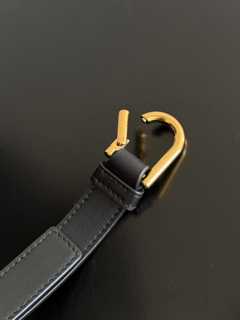 Bottega Veneta Andiamo Bucket Black 844169