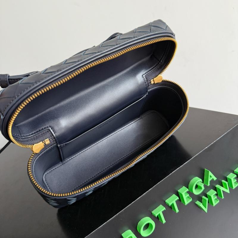 Bottega Veneta Bang Bang Vanity Case Nocturnal B789109