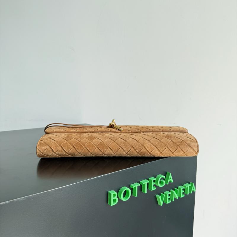 Bottega Veneta Long Clutch Andiamo Amber 741511