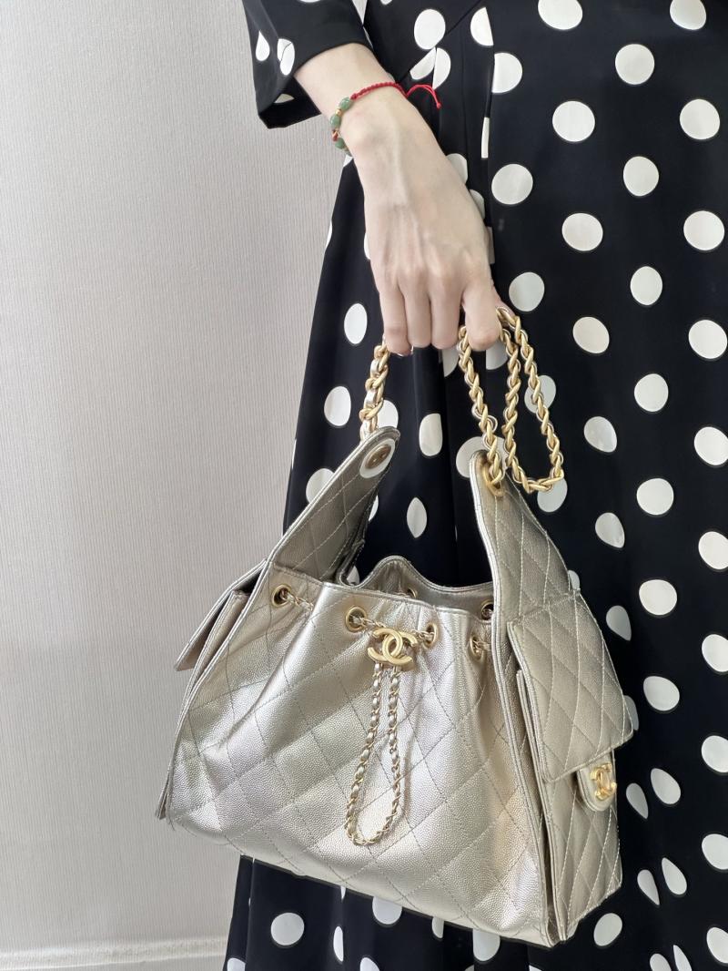 Chanel 25 Small Handbag Champagne Gold AS5293
