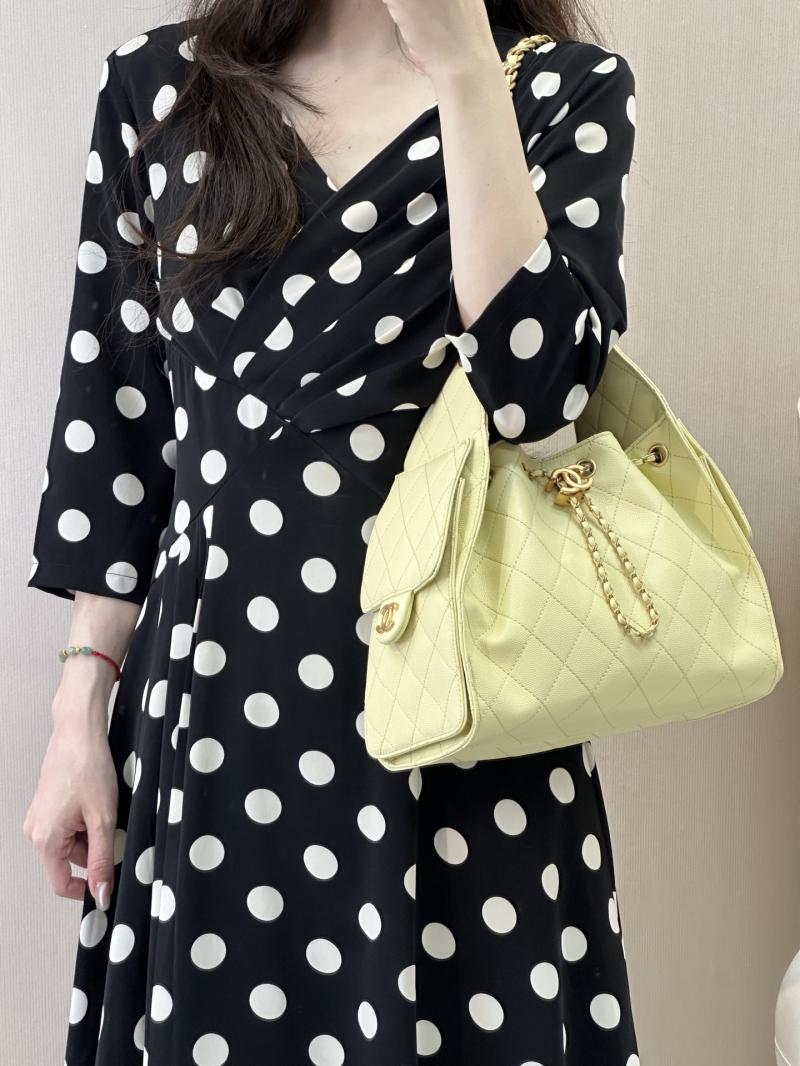Chanel 25 Small Handbag Yellow AS5293
