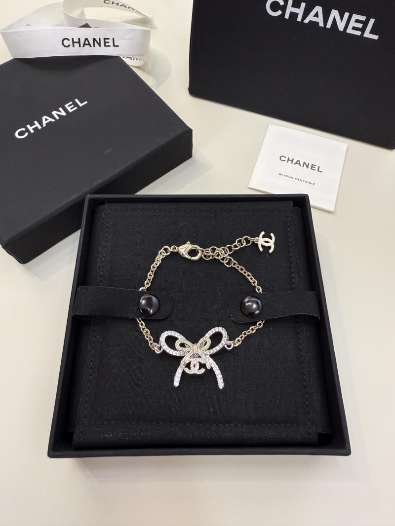 Chanel Bracelet YCB112301