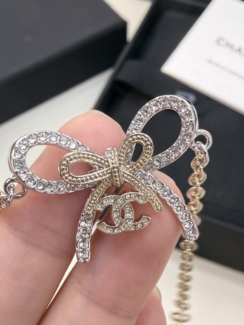 Chanel Bracelet YCB112301