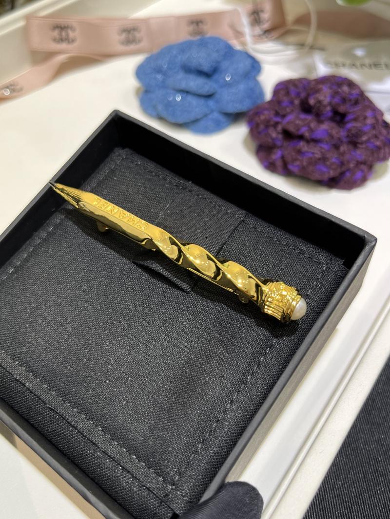Chanel Brooch YCB102901
