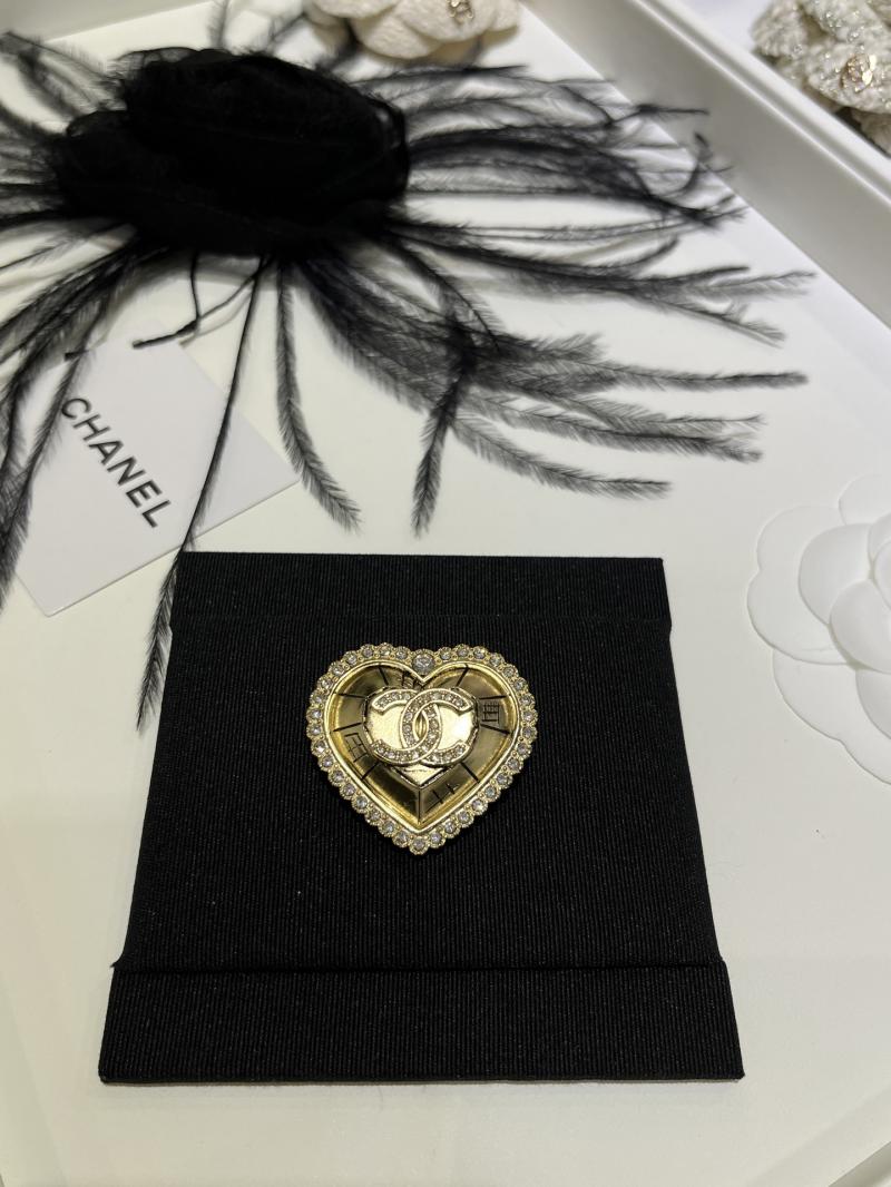 Chanel Brooch YCB111201