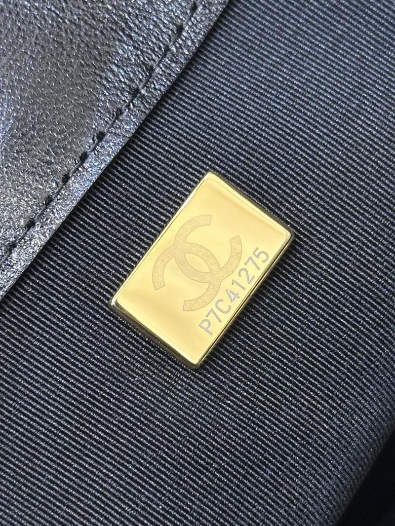 Chanel Calfskin Hobo Bag Black AS5970