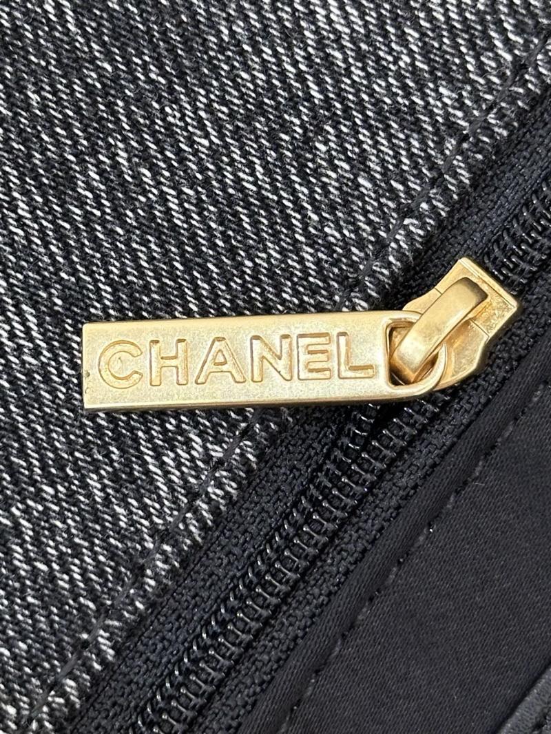 Chanel Denim Maxi Flap Bag Black AS5727