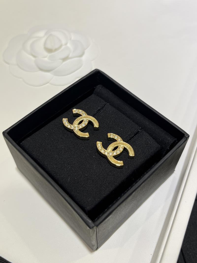 Chanel Earrings YCE102502