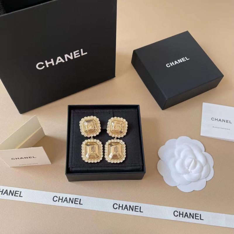 Chanel Earrings YCE102902