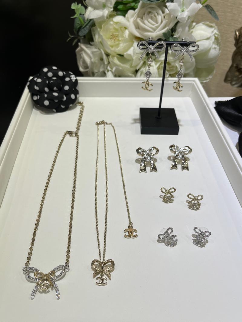 Chanel Earrings YCE111202