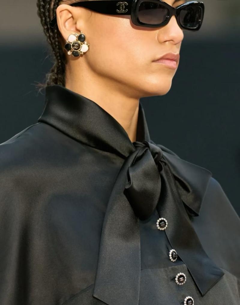 Chanel Earrings YEC112301