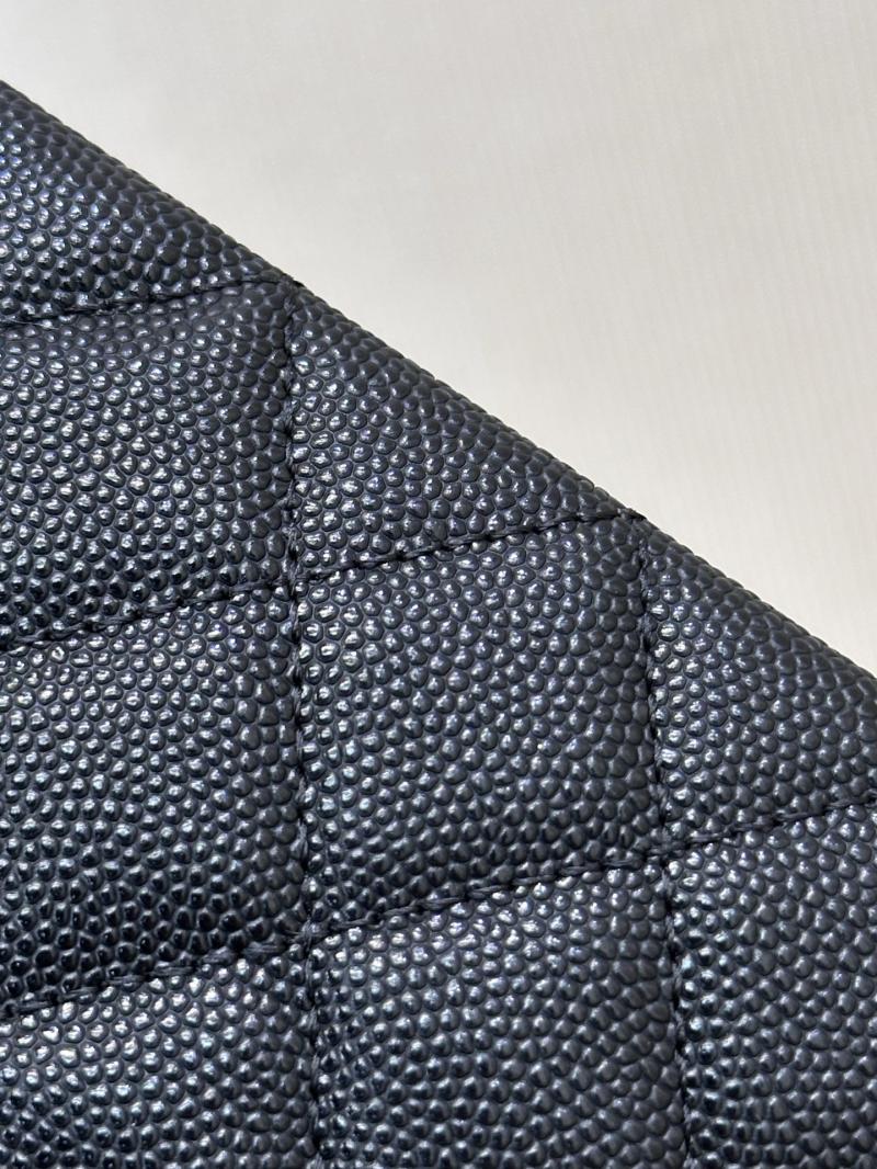 Chanel Grained Calfskin Wallet AP4811