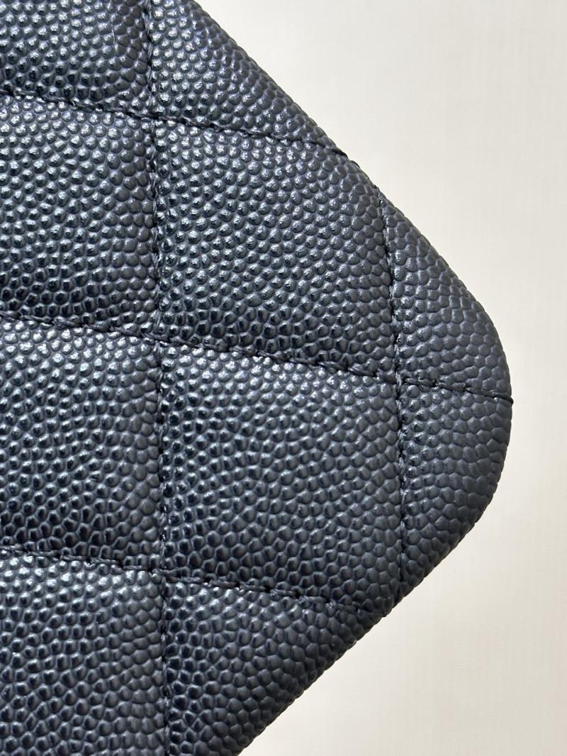 Chanel Grained Calfskin Wallet AP4811