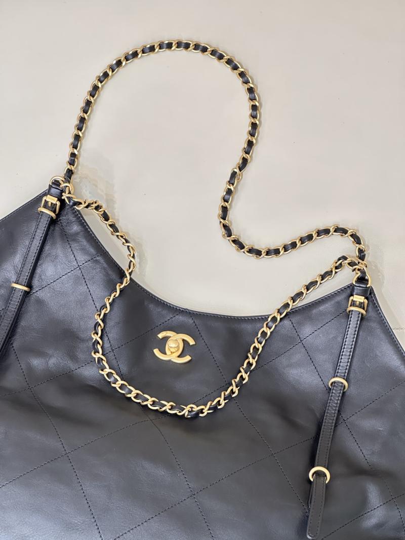 Chanel Maxi Shopping Bag Black AS5463