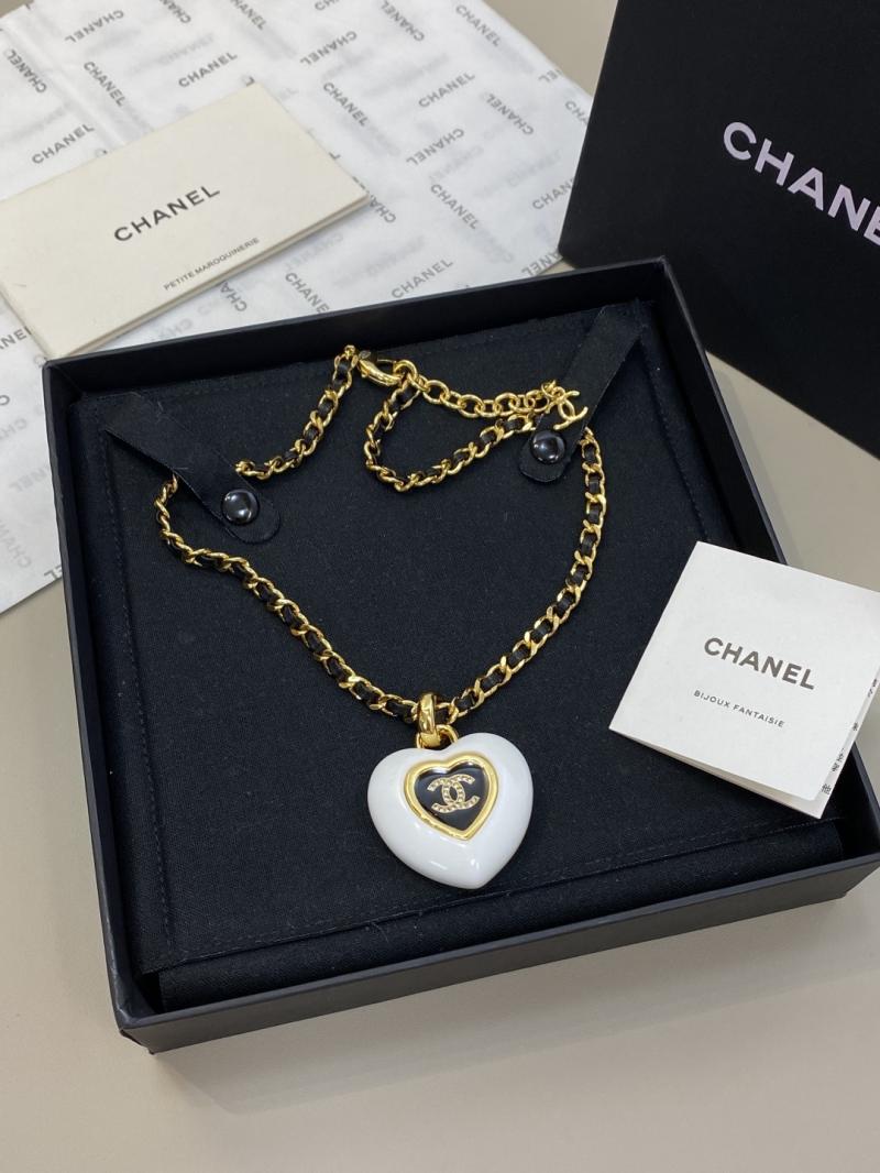 Chanel Necklace YCN111401