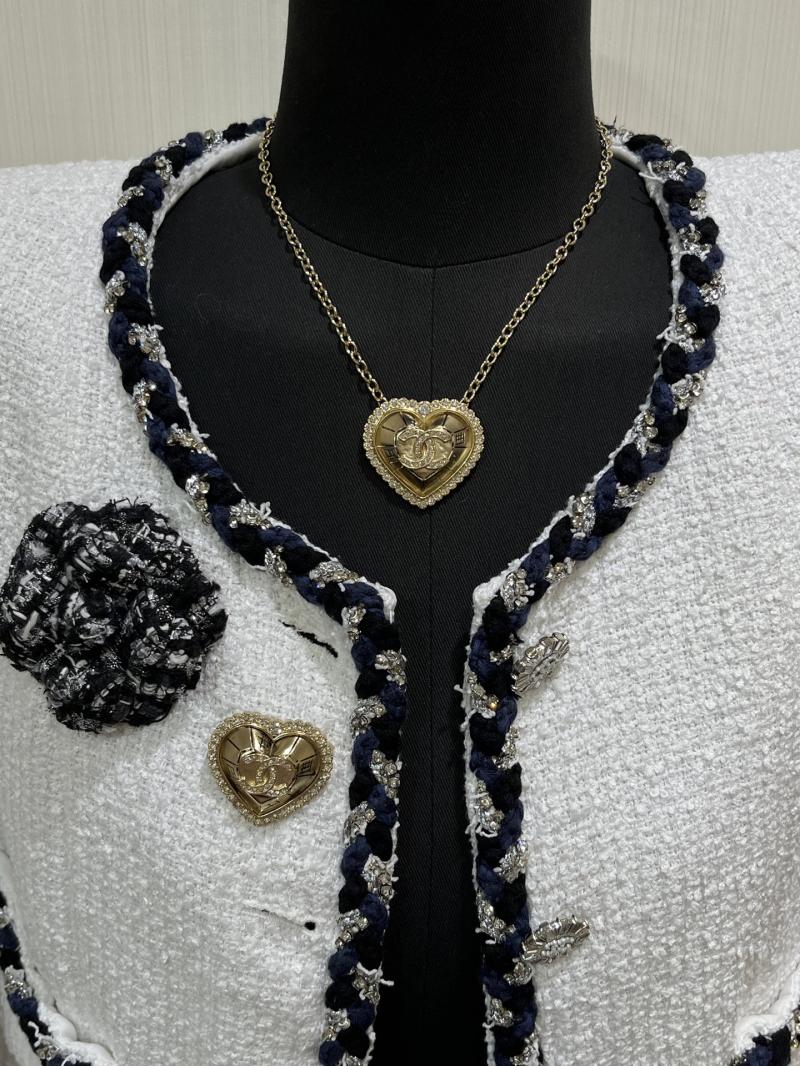 Chanel Necklace YCN112303