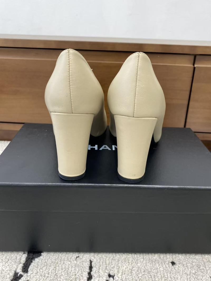 Chanel Pumps DCP111801
