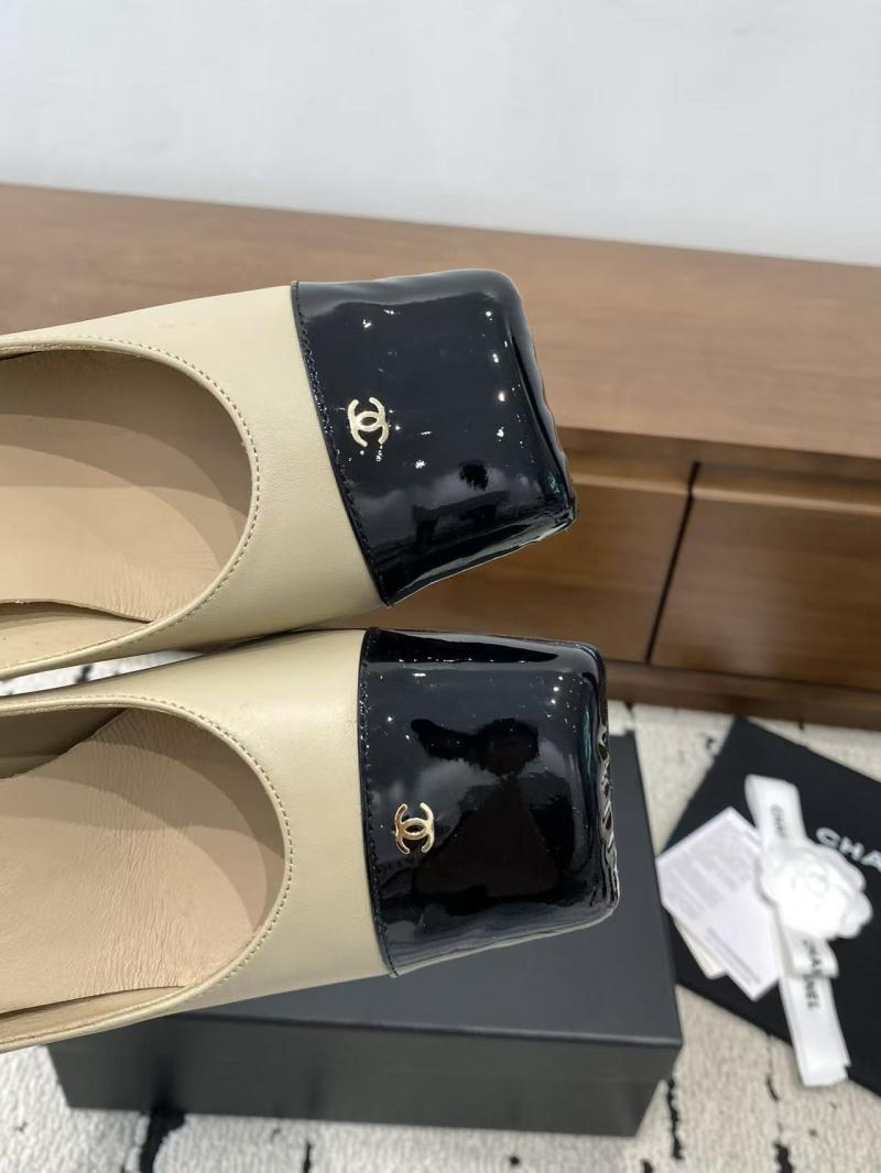 Chanel Pumps DCP111801