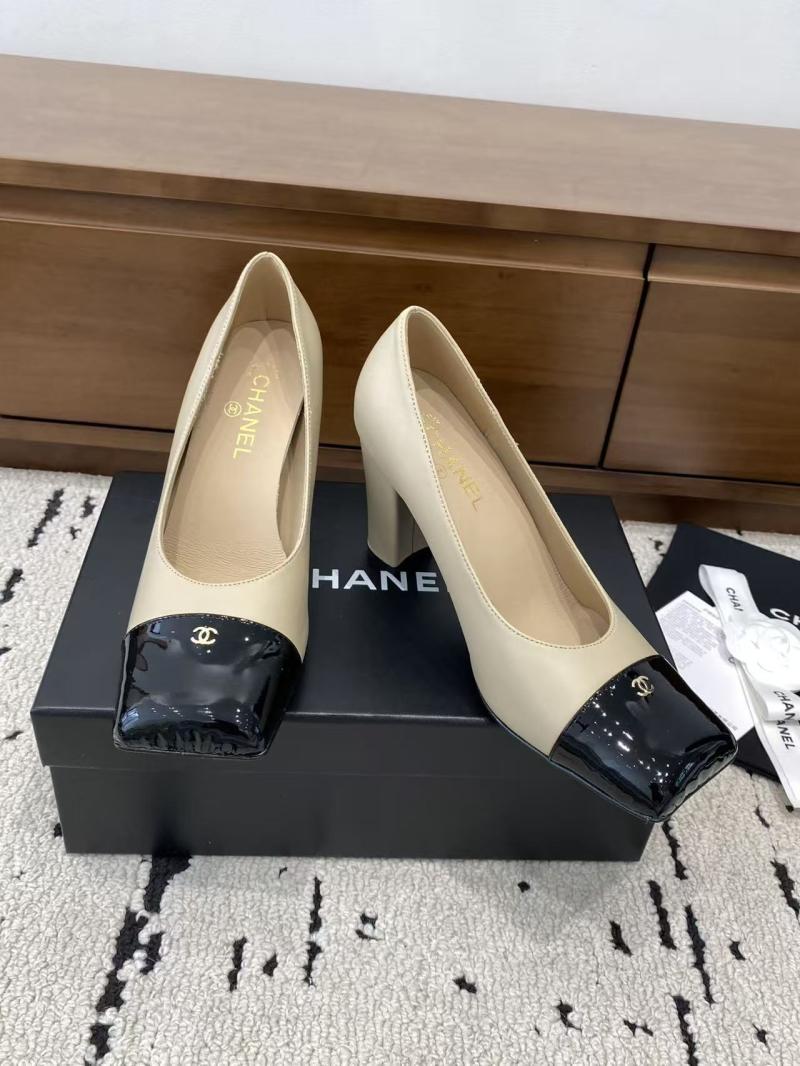 Chanel Pumps DCP111801
