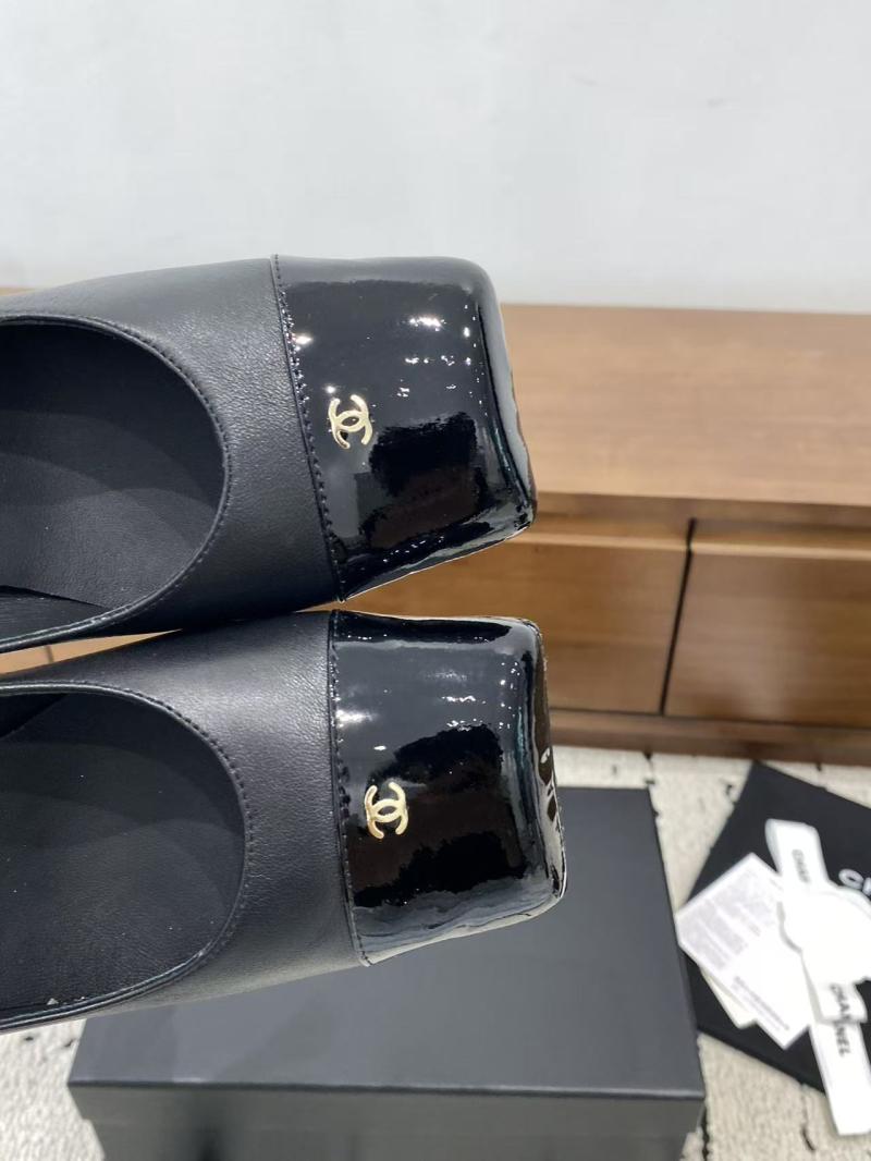Chanel Pumps DCP111803