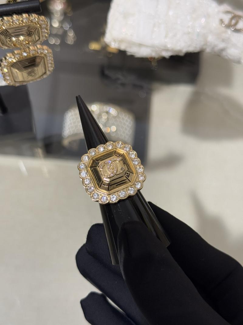 Chanel Ring YCR110301