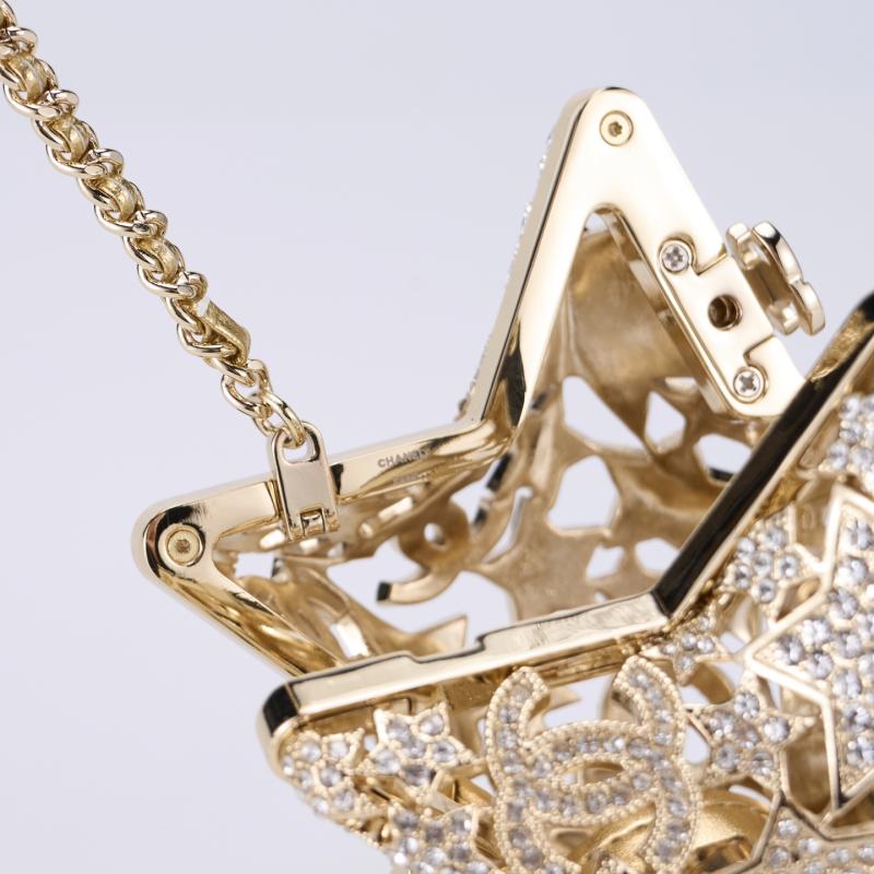 Chanel Star minaudiere Gold AS5658