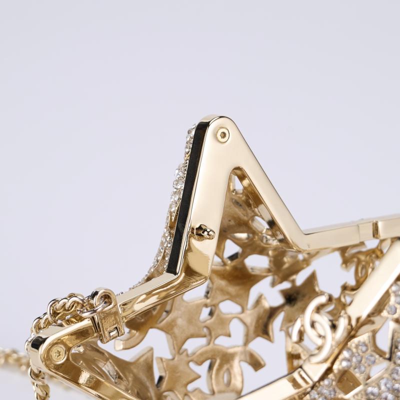 Chanel Star minaudiere Gold AS5658