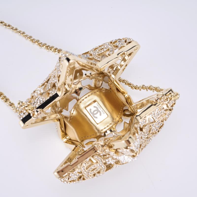 Chanel Star minaudiere Gold AS5658
