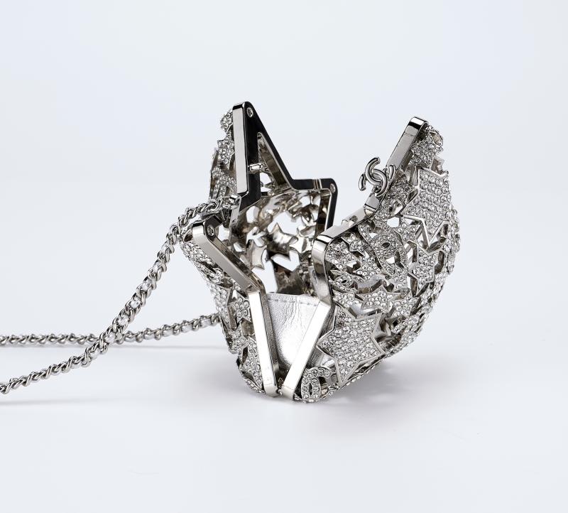 Chanel Star minaudiere Silver AS5658