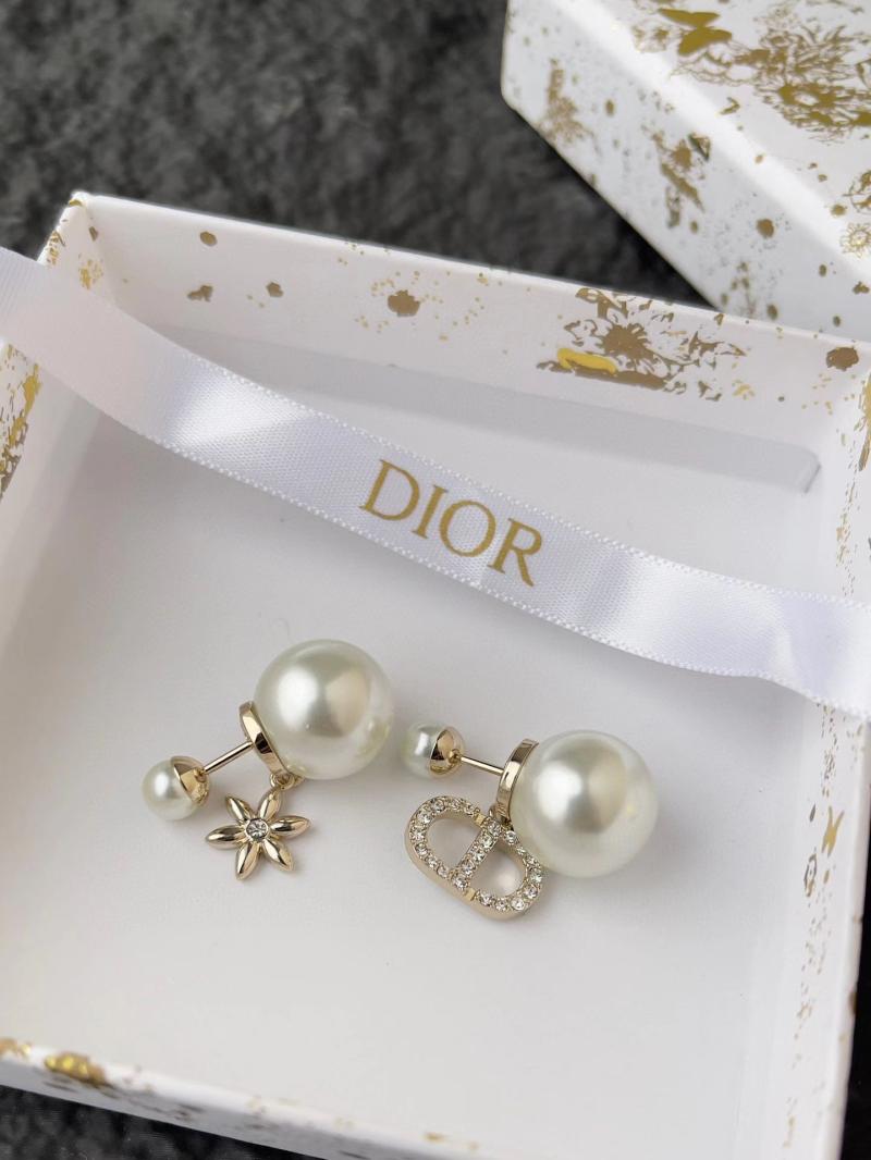 Dior Earrings YDE112303
