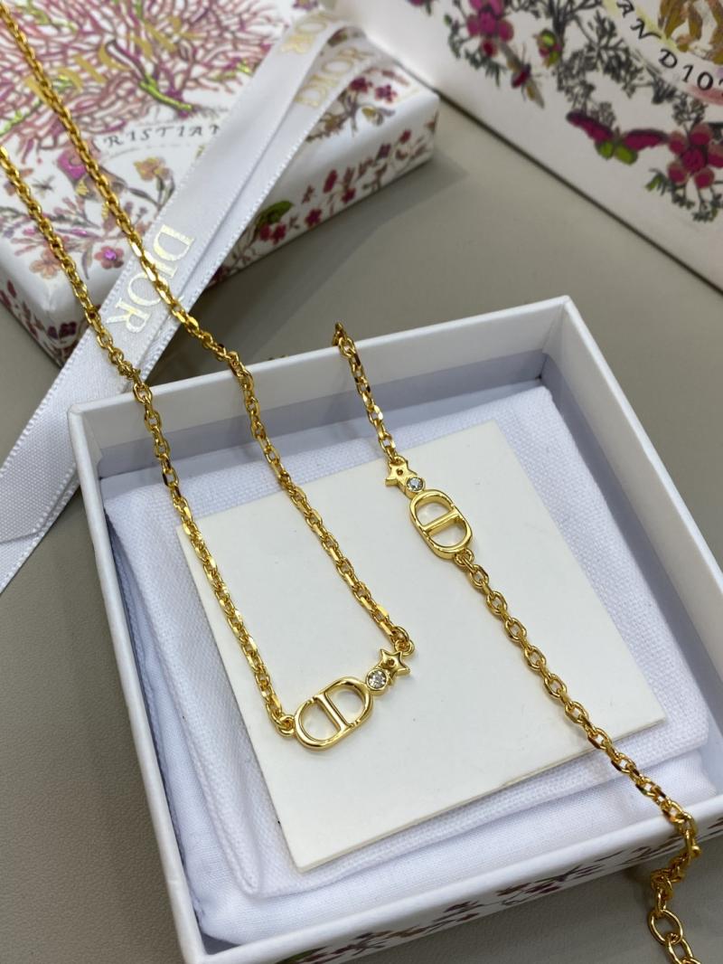 Dior Necklace YDN102601