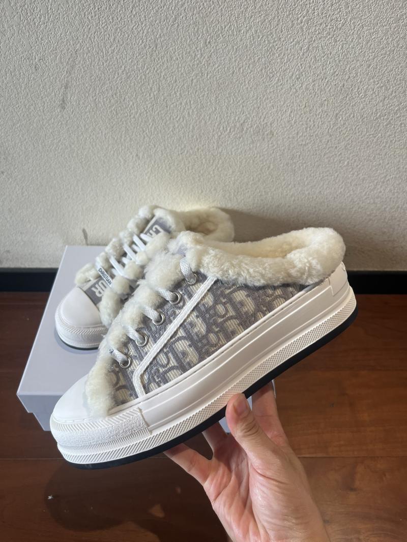 Dior Slippers SDS102901