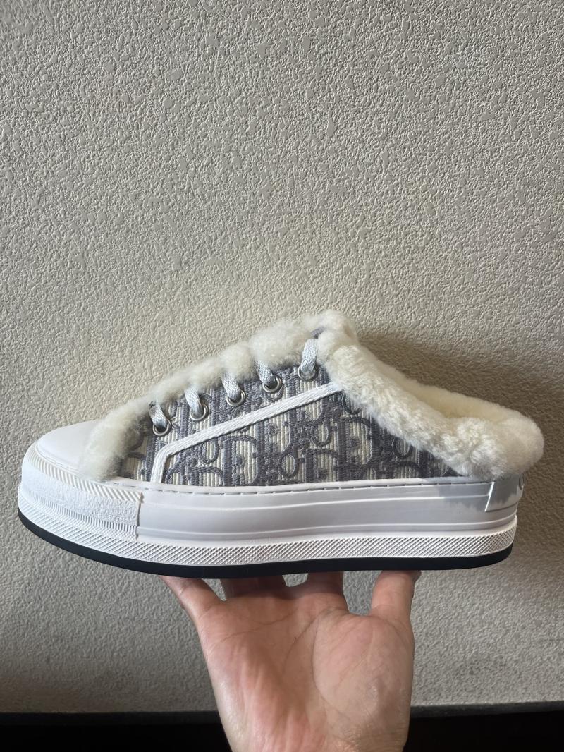 Dior Slippers SDS102901