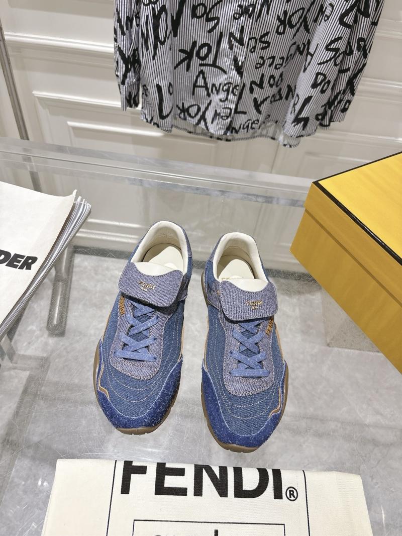 Fendi Unisex Sneakers DFS11101