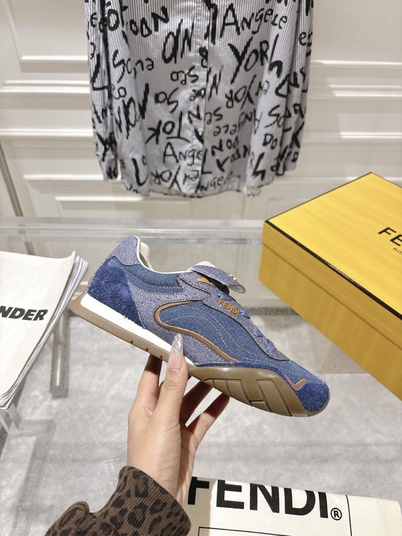 Fendi Unisex Sneakers DFS11101