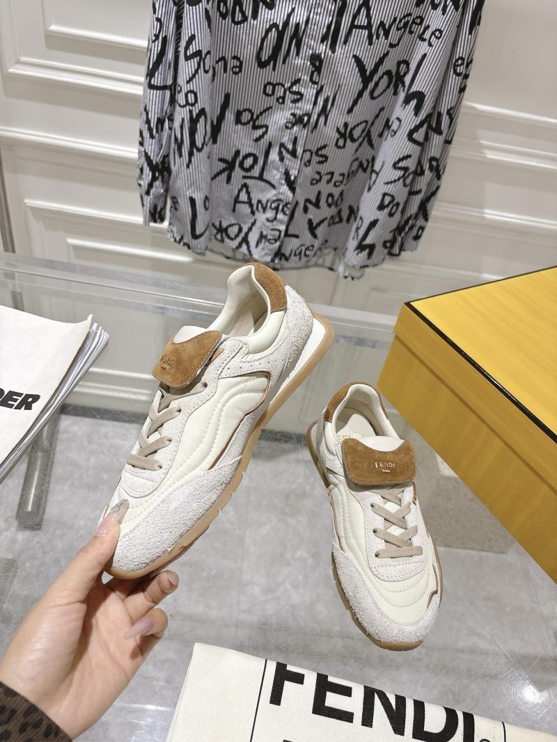 Fendi Unisex Sneakers DFS11102